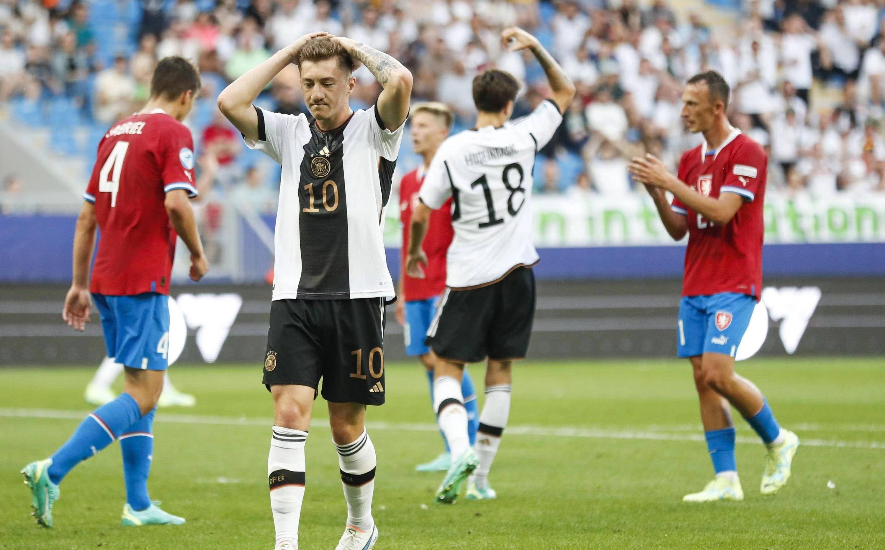 英格兰完胜瑞士,德利赫特高光表现 英格兰完胜瑞士,德利赫特高光表现