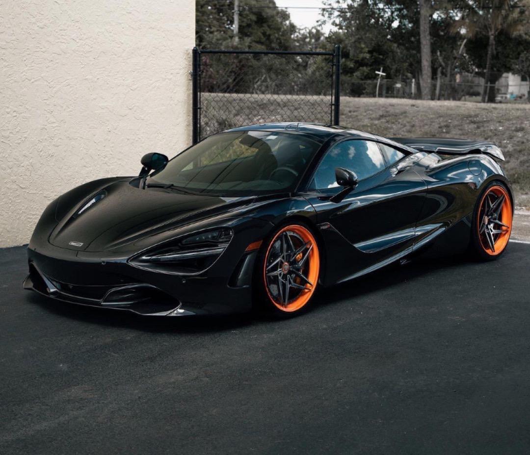 迈凯伦碾压梅赛德斯，拉塞尔高光表现