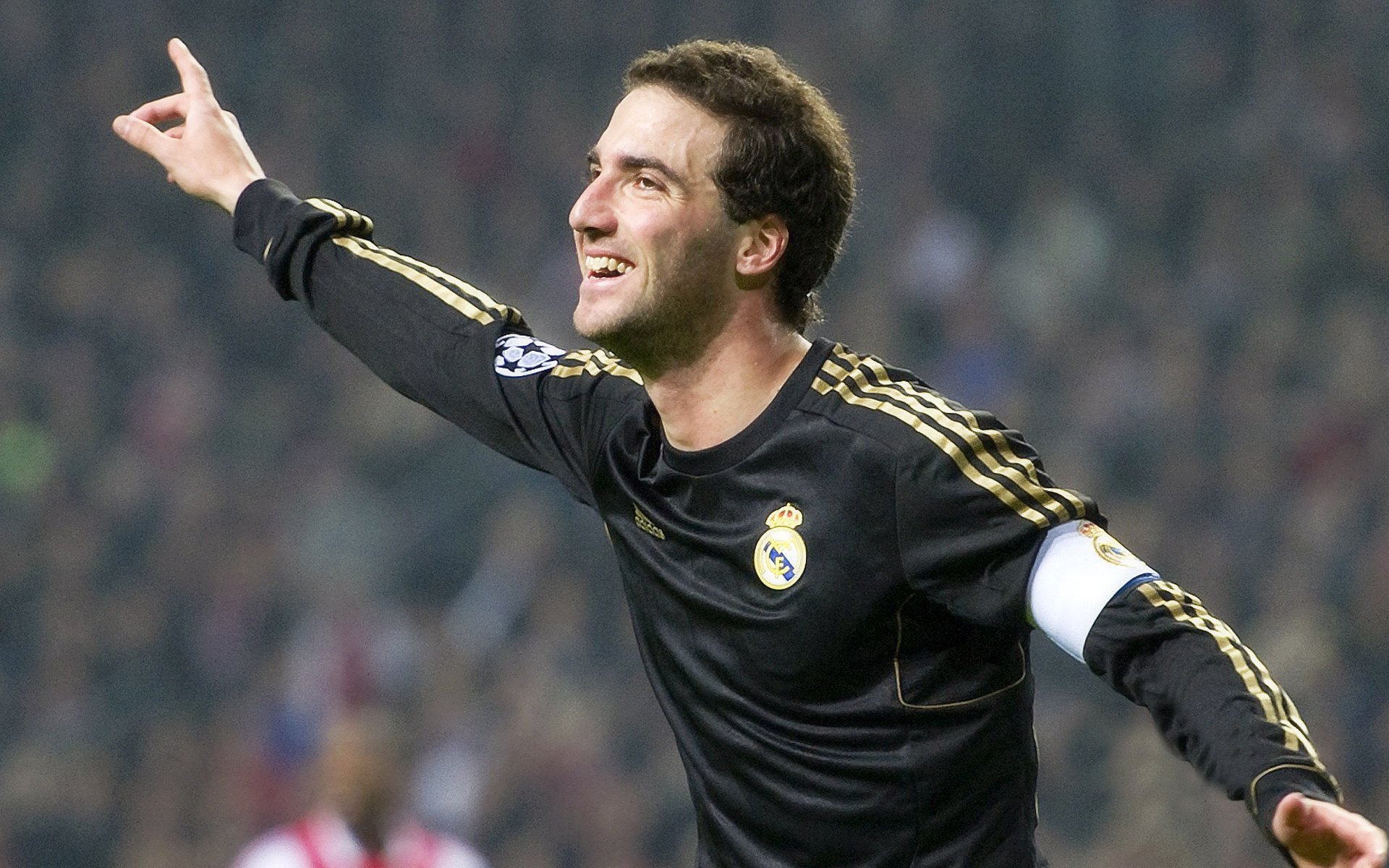 基米希关键节点连续得分，韩国拿下玻利维亚，双线战场上的胜利哲学