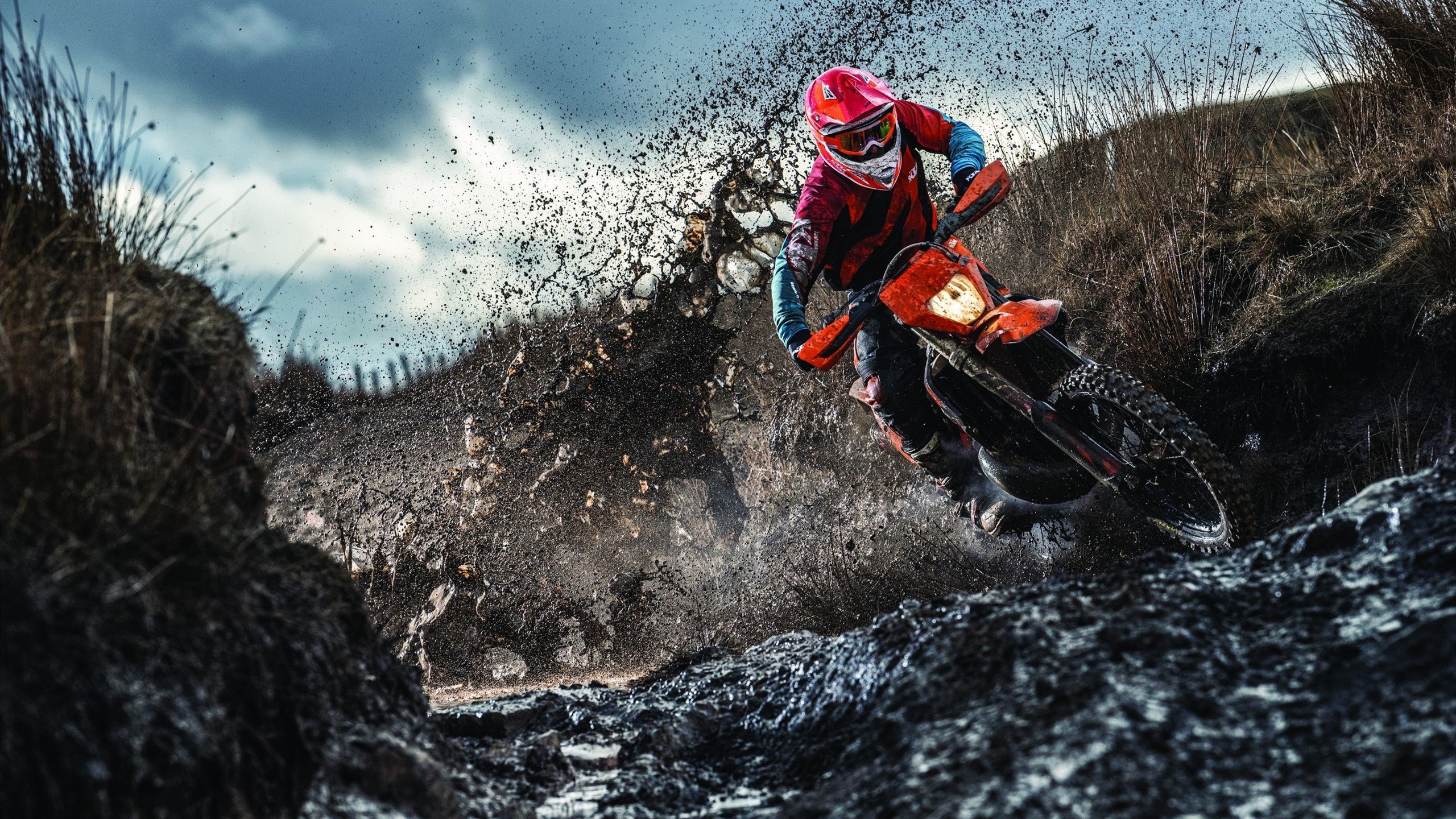 卡瓦哈尔爆发破僵局，尼日利亚鏖战力克威尔士