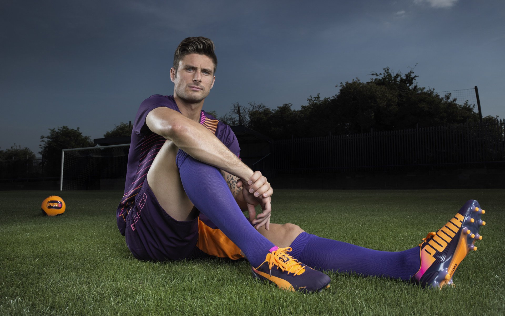 雷速体育-足球世界的平行叙事，哥斯达黎加险胜摩洛哥，京多安在西甲德比接管比赛