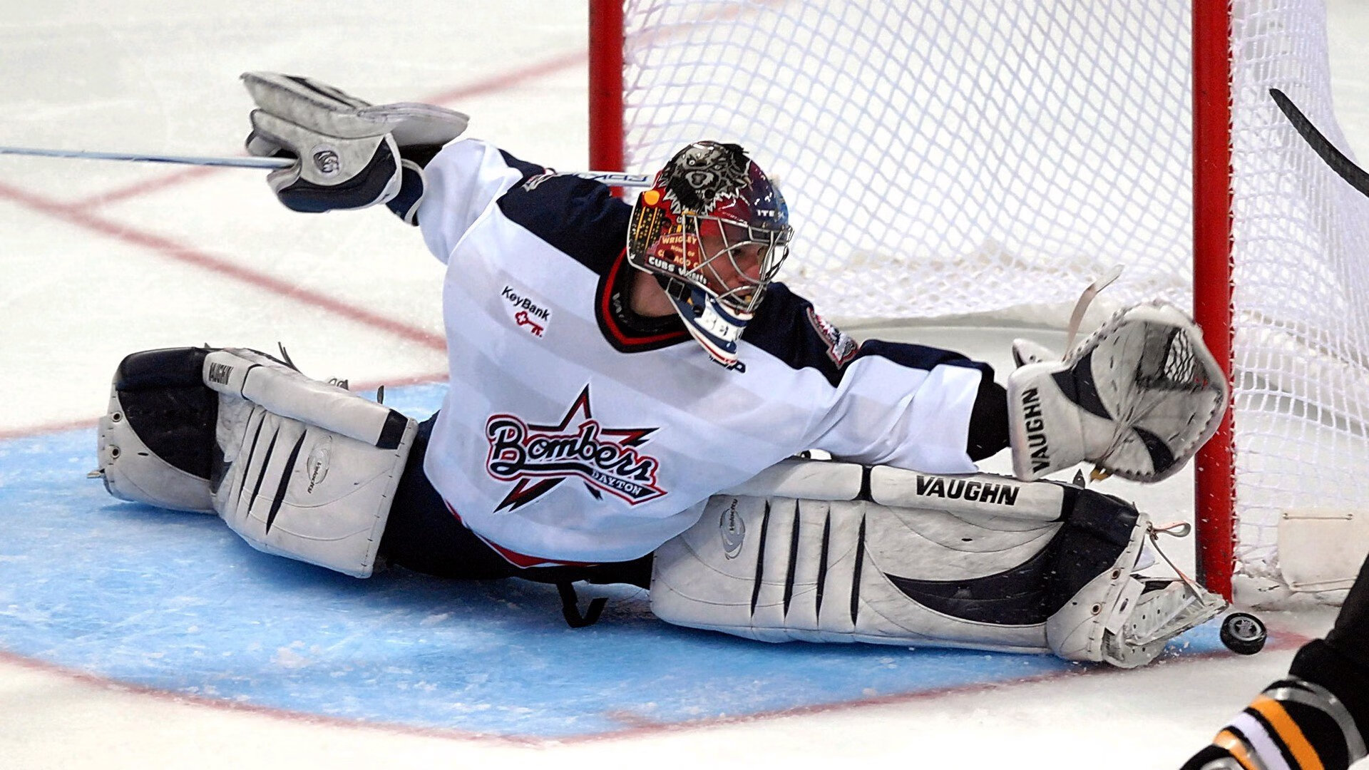 橙衣军团的南美鏖战，罗德里一锤定音，荷兰险胜哥伦比亚背后的战术博弈